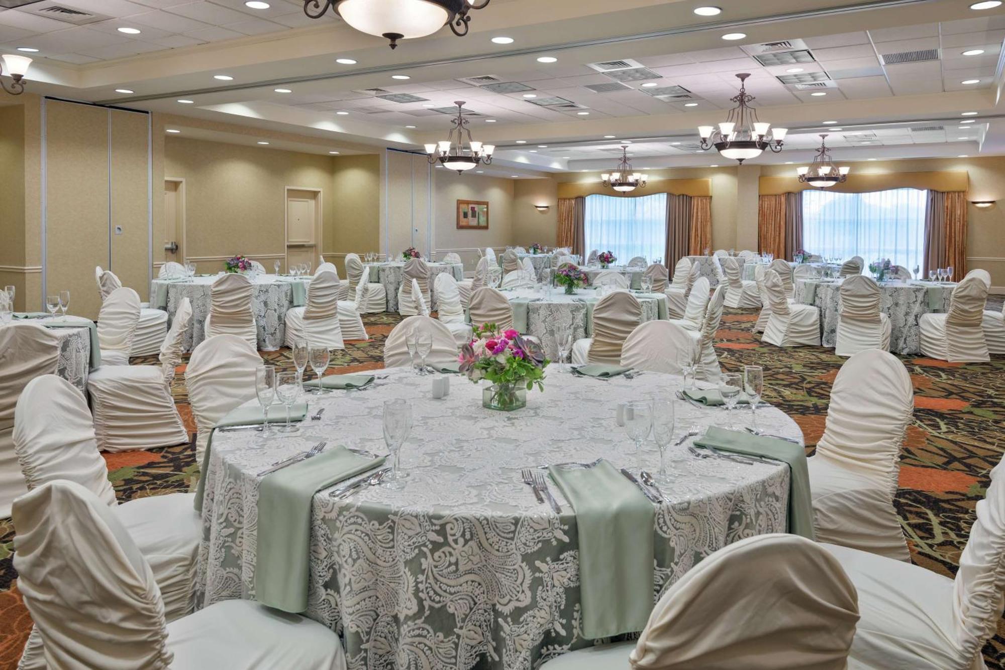 Hilton Garden Inn Buffalo Airport Cheektowaga Buitenkant foto